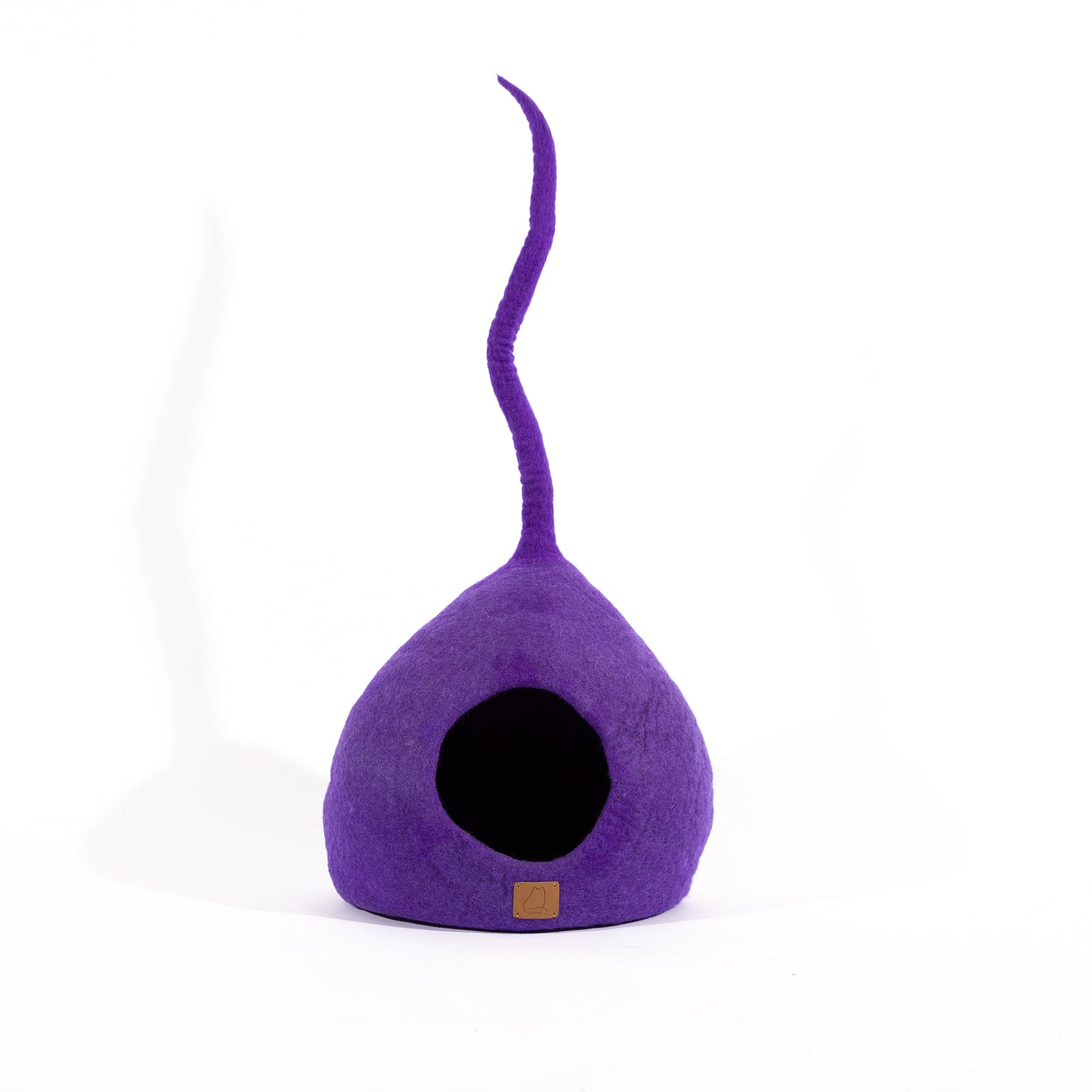 Plum Purple Tail-Styled Cat Cave | Vibrant Pet Retreat